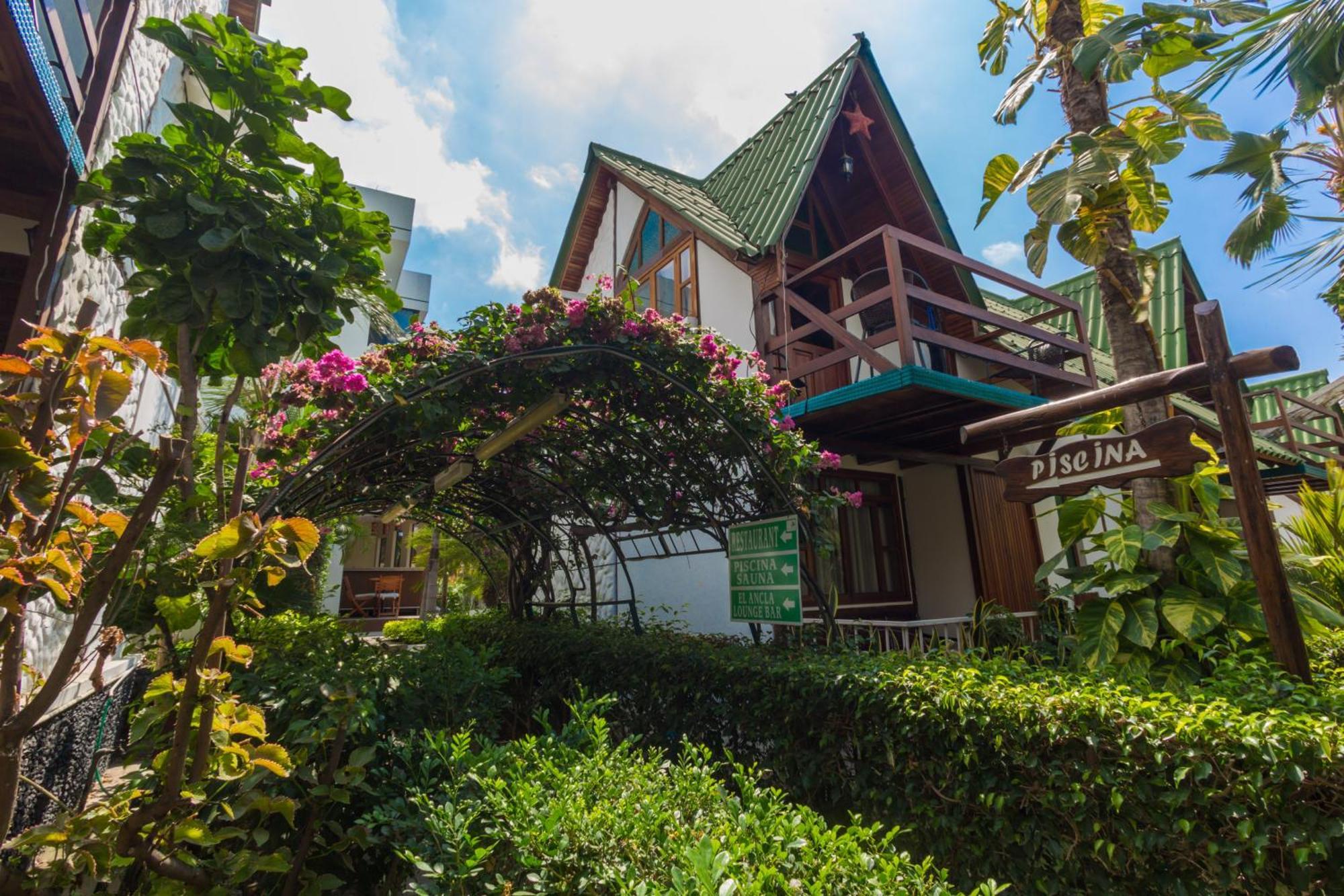 Hotel Balandra Manta Exterior photo